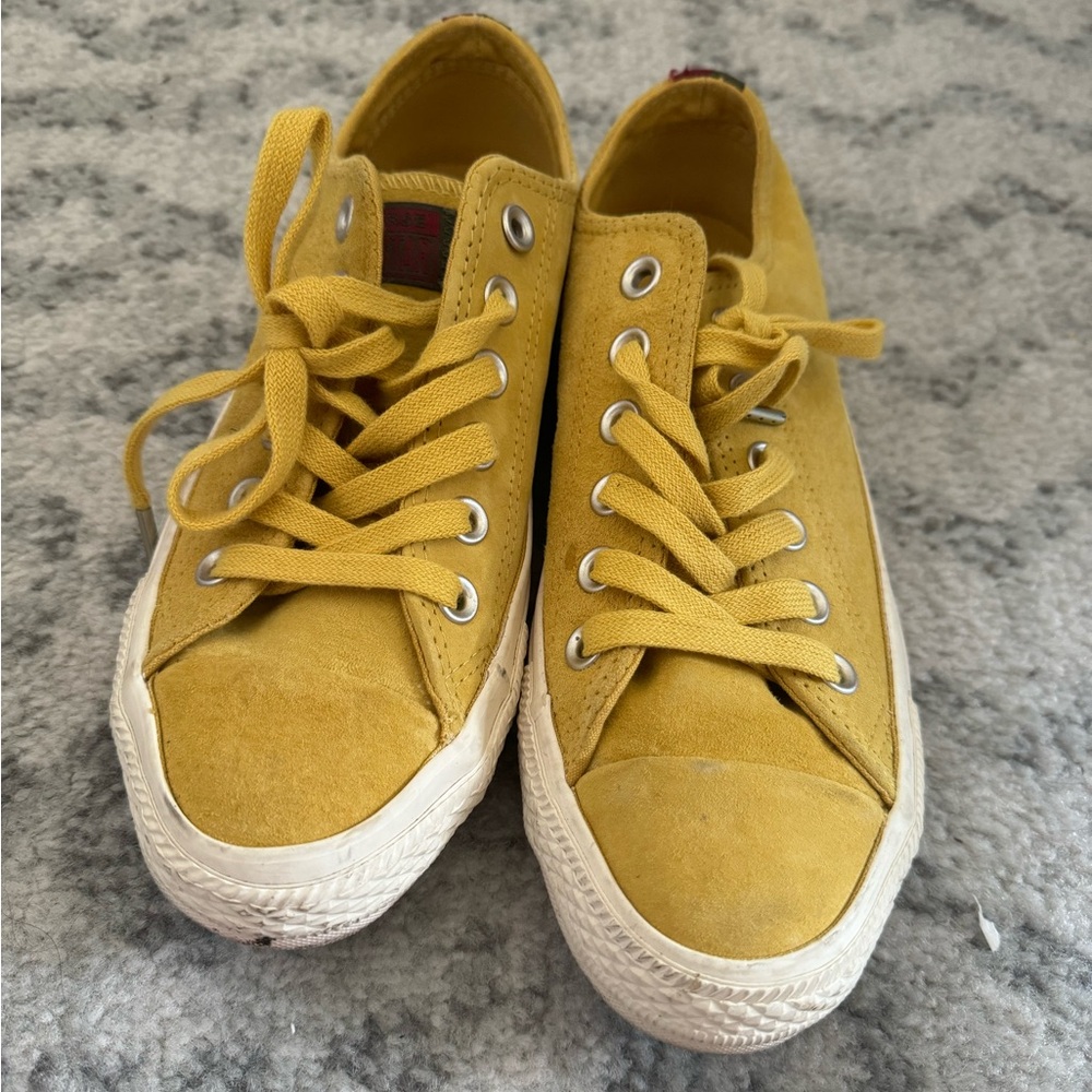 Converse Desert Marigold Suede Low Tops